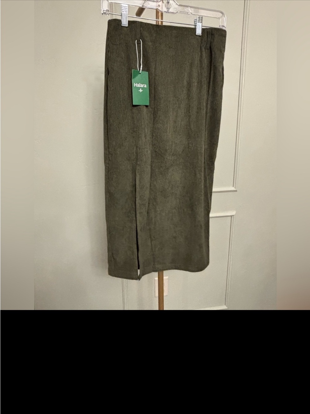Halara Midi Skirt NWT Medium Olive High Waisted Hem Midi Corduroy Skirt MSRP $35
